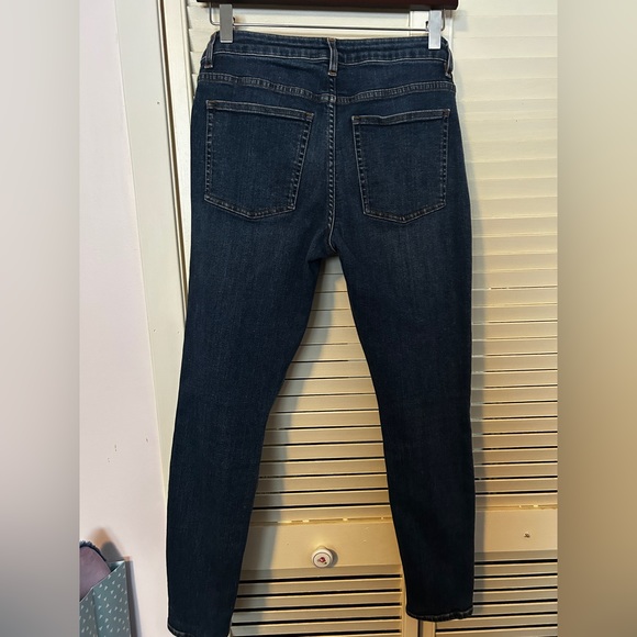 blue jeans in good condition. - Picture 2 of 4